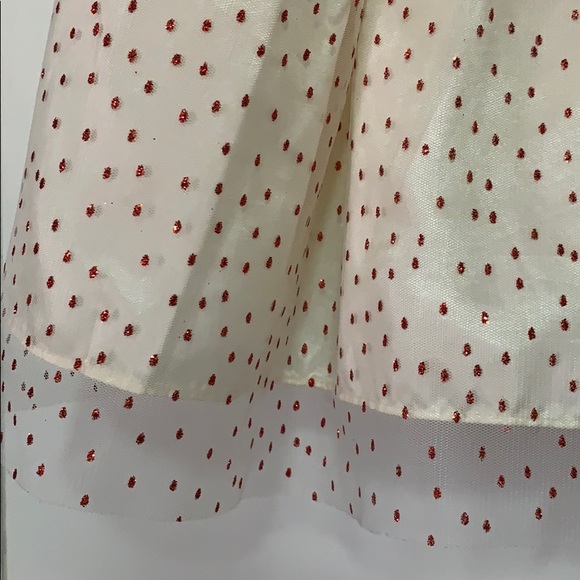 Child’s red and white dress - Picture 4 of 4